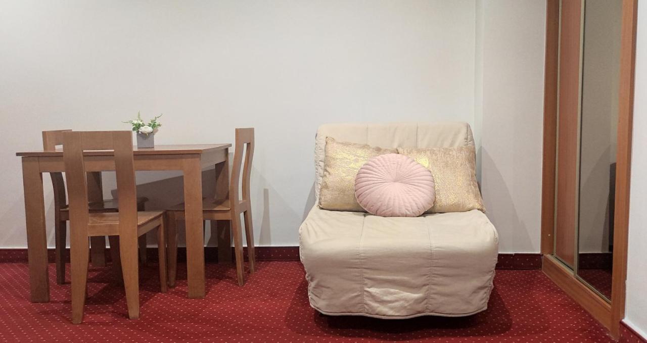 Apartament Warszawa Centrum Helvetia Plus Bagian luar foto