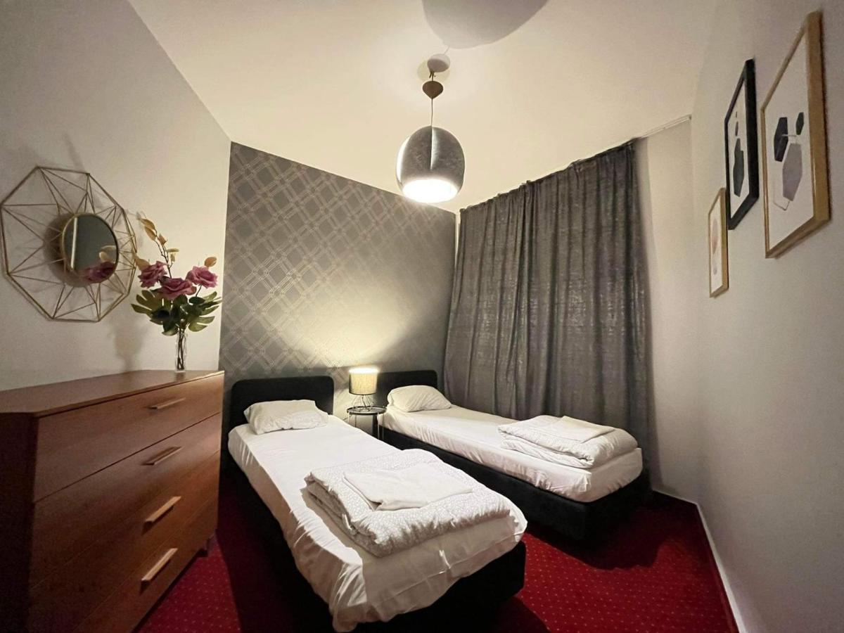 Apartament Warszawa Centrum Helvetia Plus Bagian luar foto
