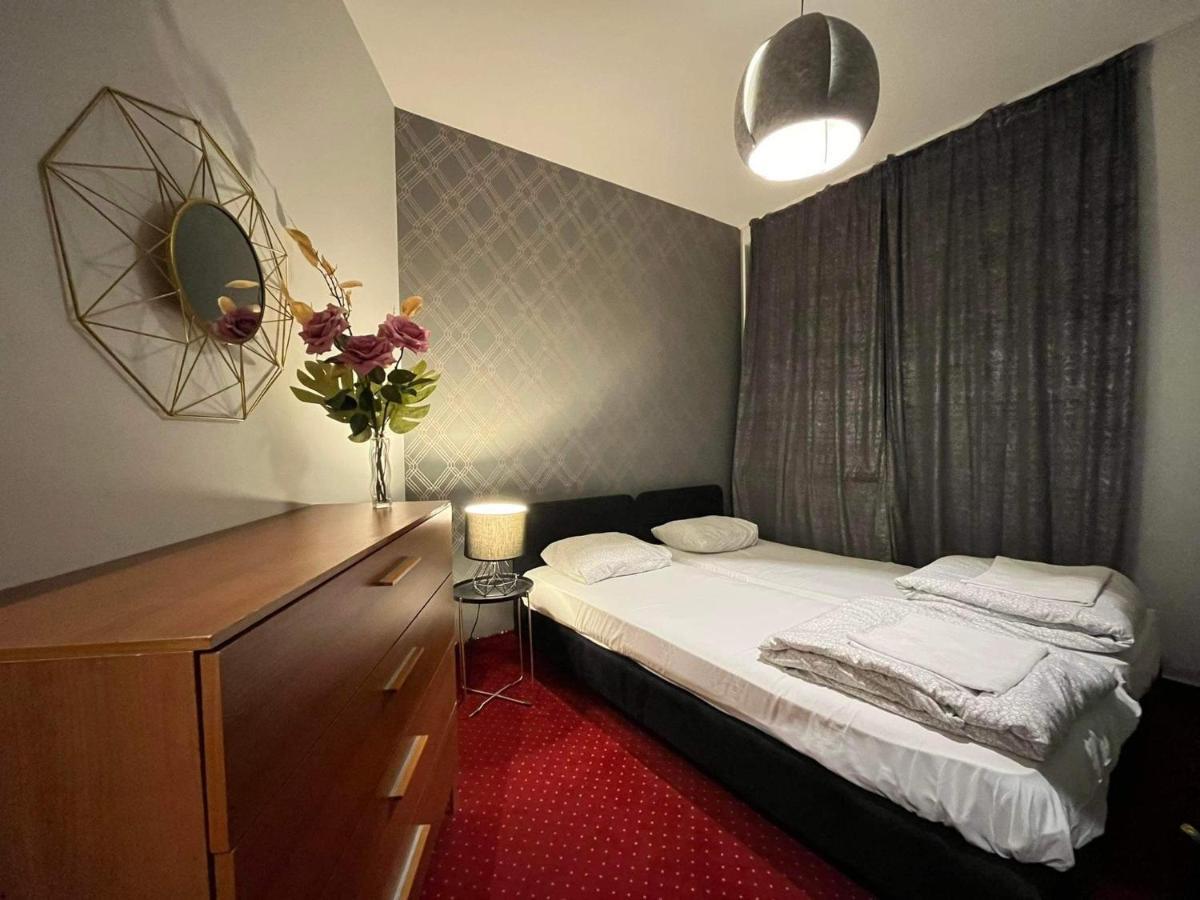 Apartament Warszawa Centrum Helvetia Plus Bagian luar foto